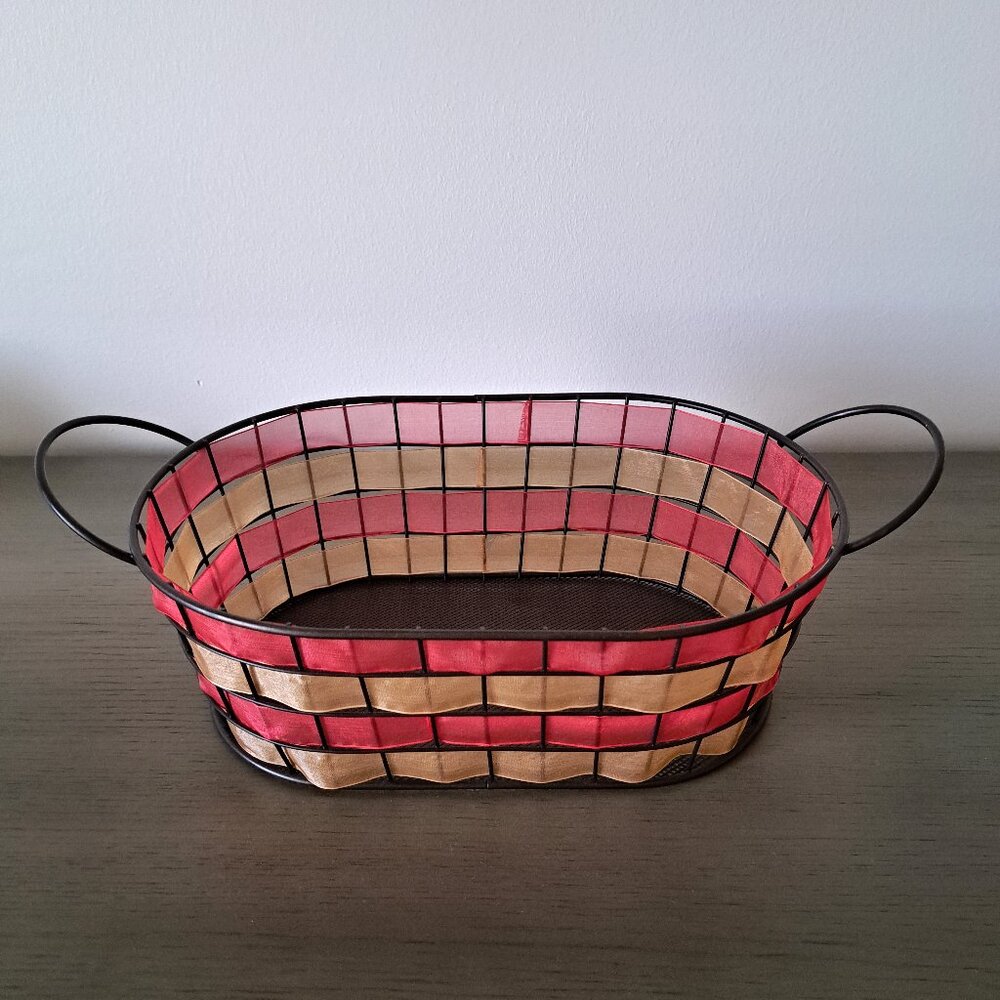 Vintage Elongated Metal Basket Red Cream Ribbons Décor